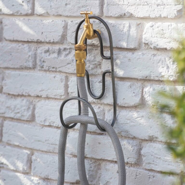 Hose Holder – Farringdon – Steel