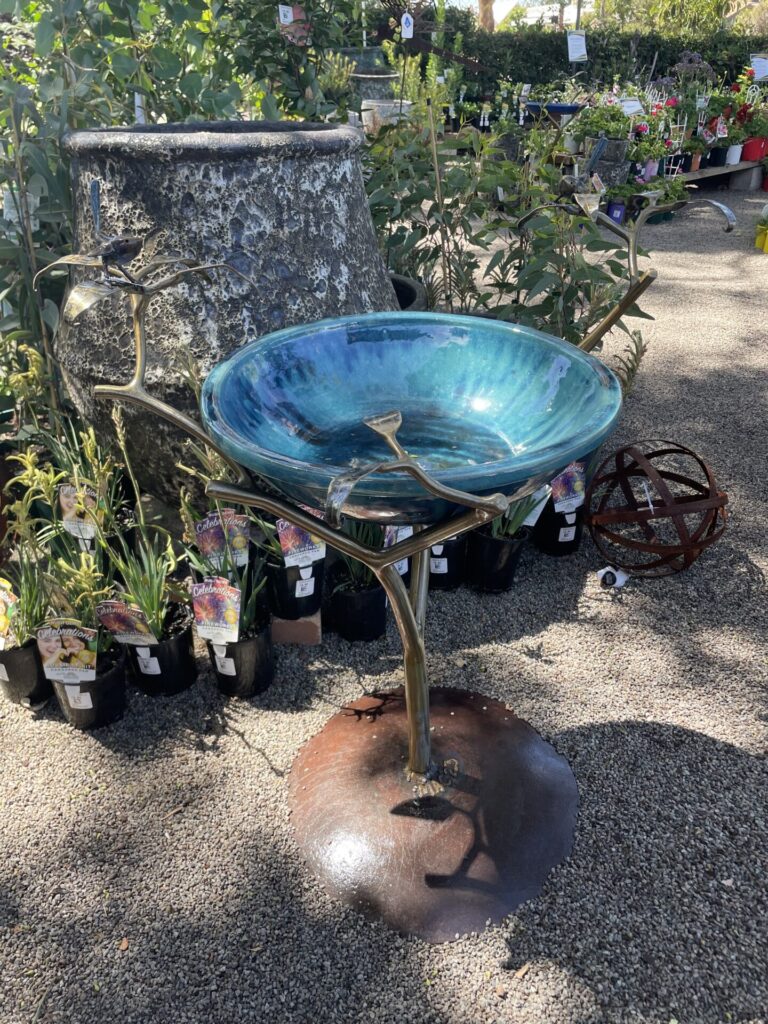 Birdbath - Two Wrens - Large Aqua Bowl