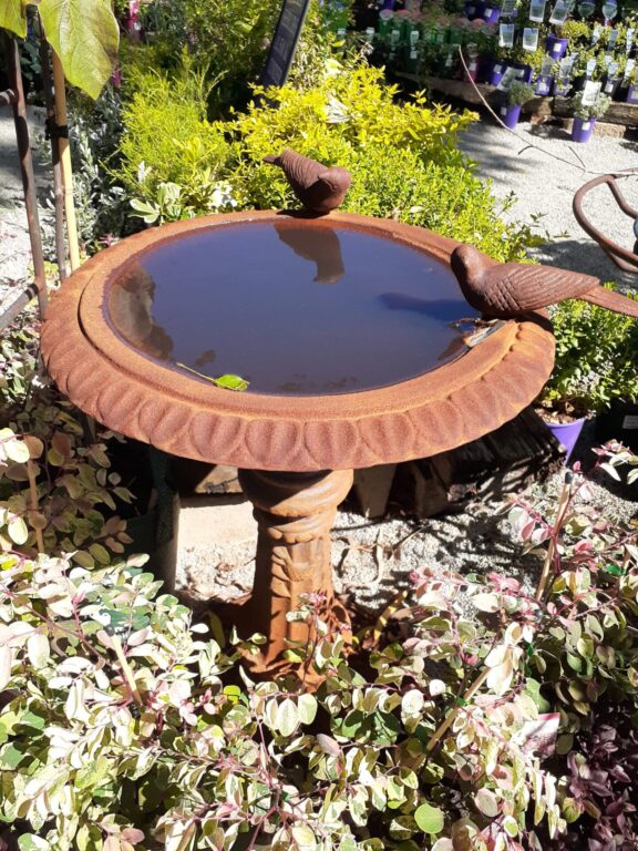 Birdbath - Virginia Rust - Cast Iron